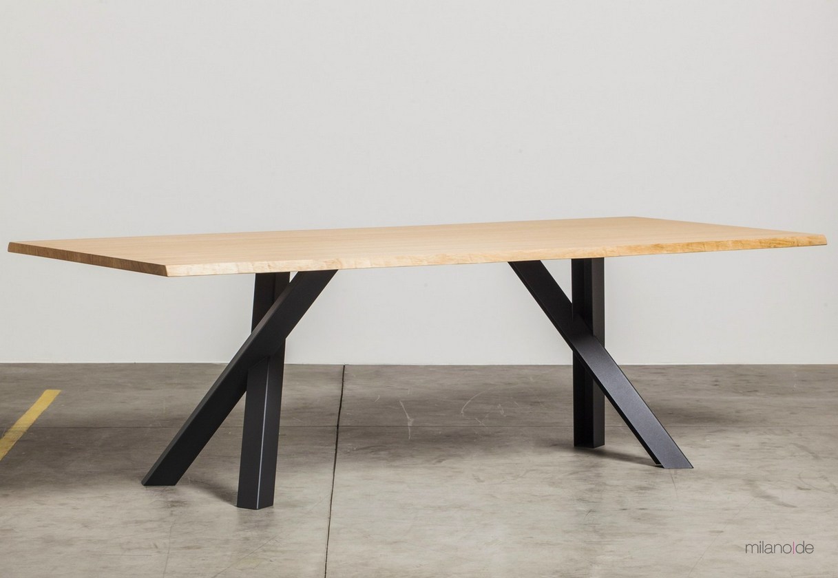 Gustave table