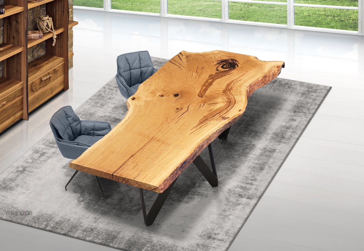 Thor Luciano table