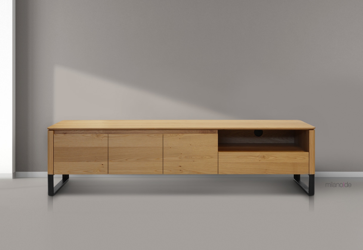 Fausto tv stand