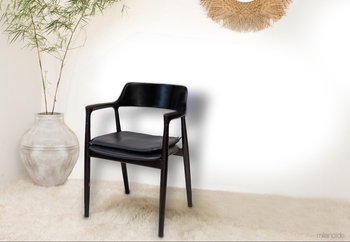 Lorka chair
