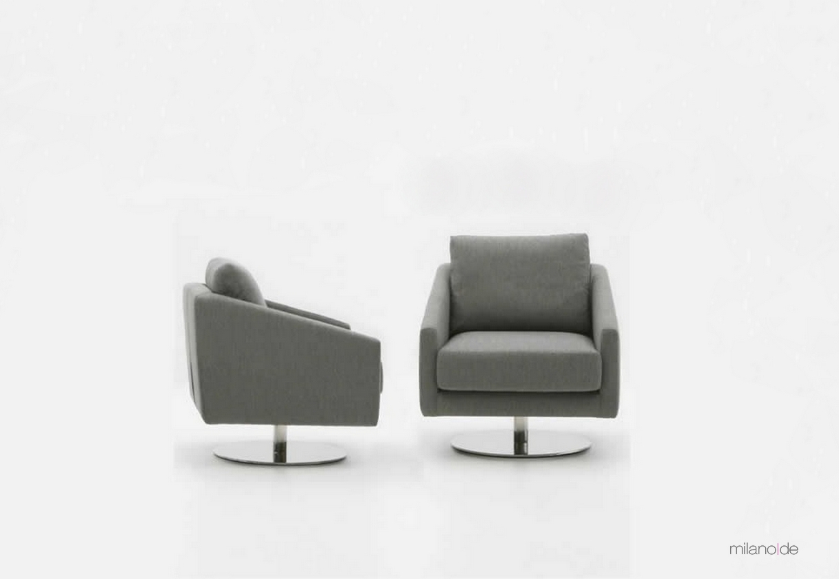 Swivel 1639 armchair