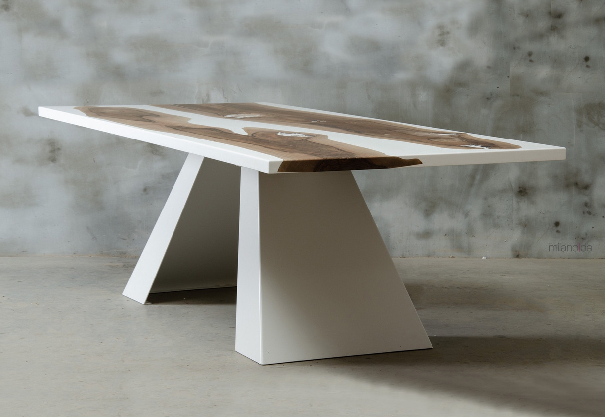 Sebastiana Terra table